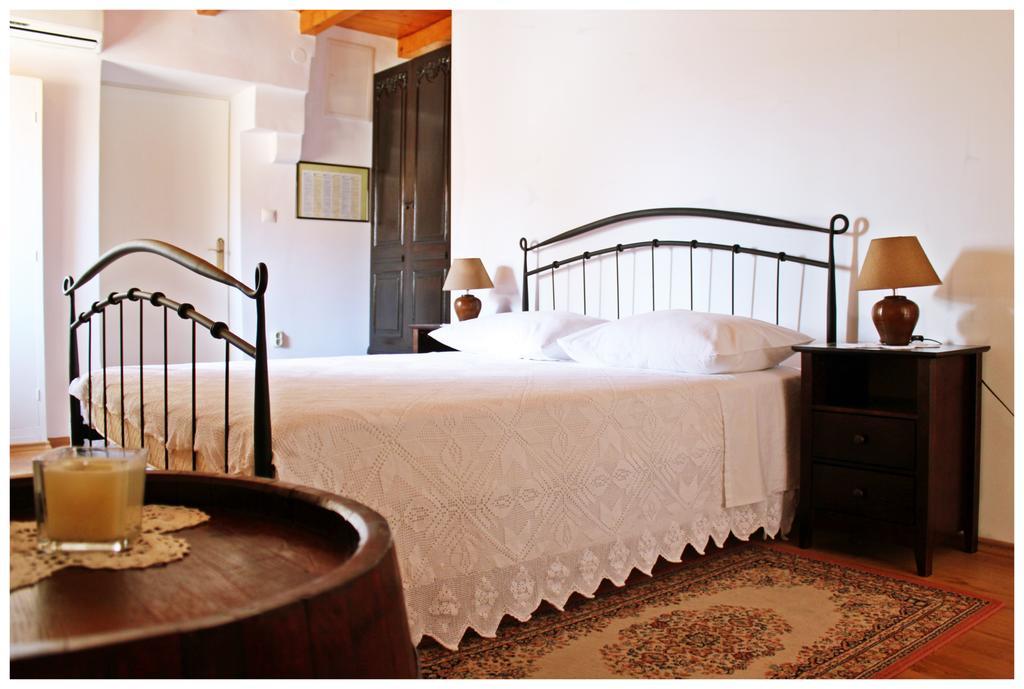 Guest House Tragurion Трогир Экстерьер фото